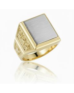 Signet Ring Star Shoulders