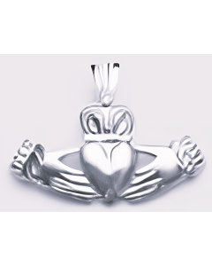 Silver Claddagh Pendant